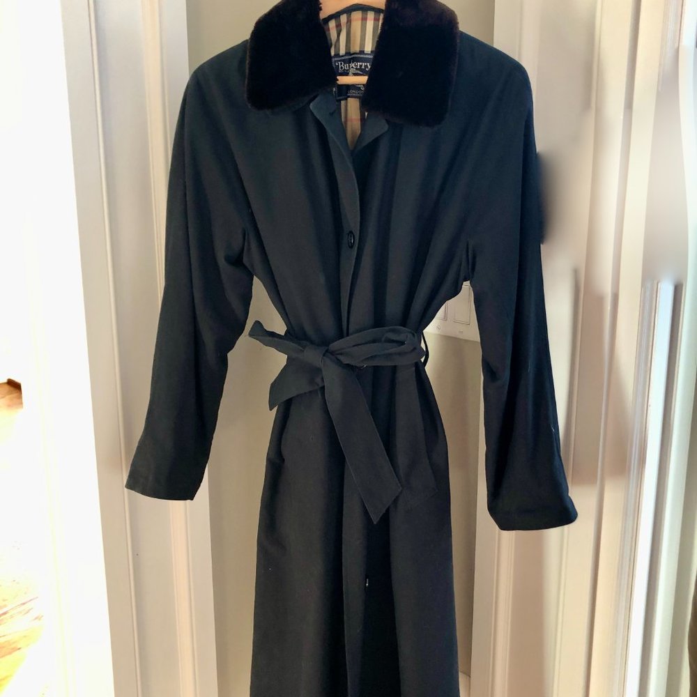 Classic Full Length Belted Burberry Women's Trenchcoat